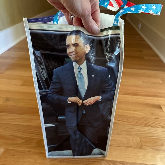 Obama Hat Cap and Obama Shopping Bag Shopping Tote - Picture 4 of 16